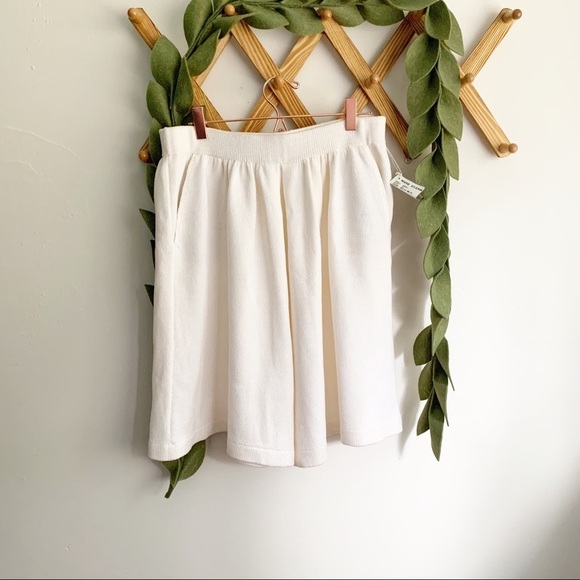 St. John Cream Santana Knit Shorts